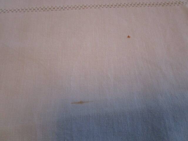 Antique embroidered pillowcase: 75x75cm