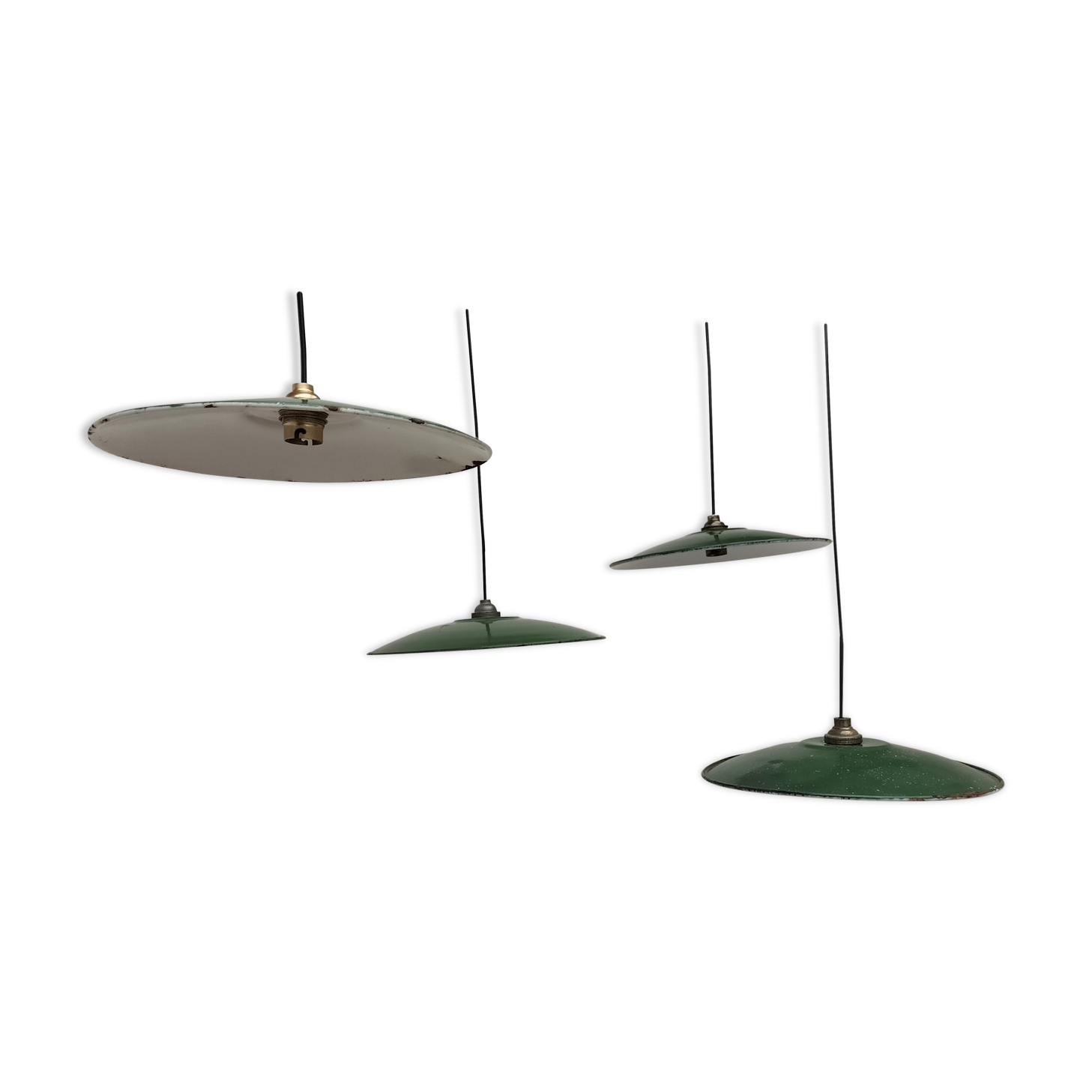 4 hanging lamps