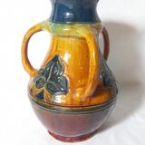 Vase à Trois Anses Tournantes - Poterie Flamande