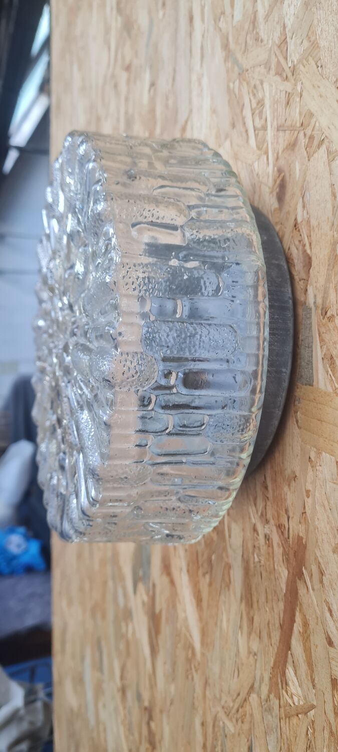 Chiseled glass ceiling lamp