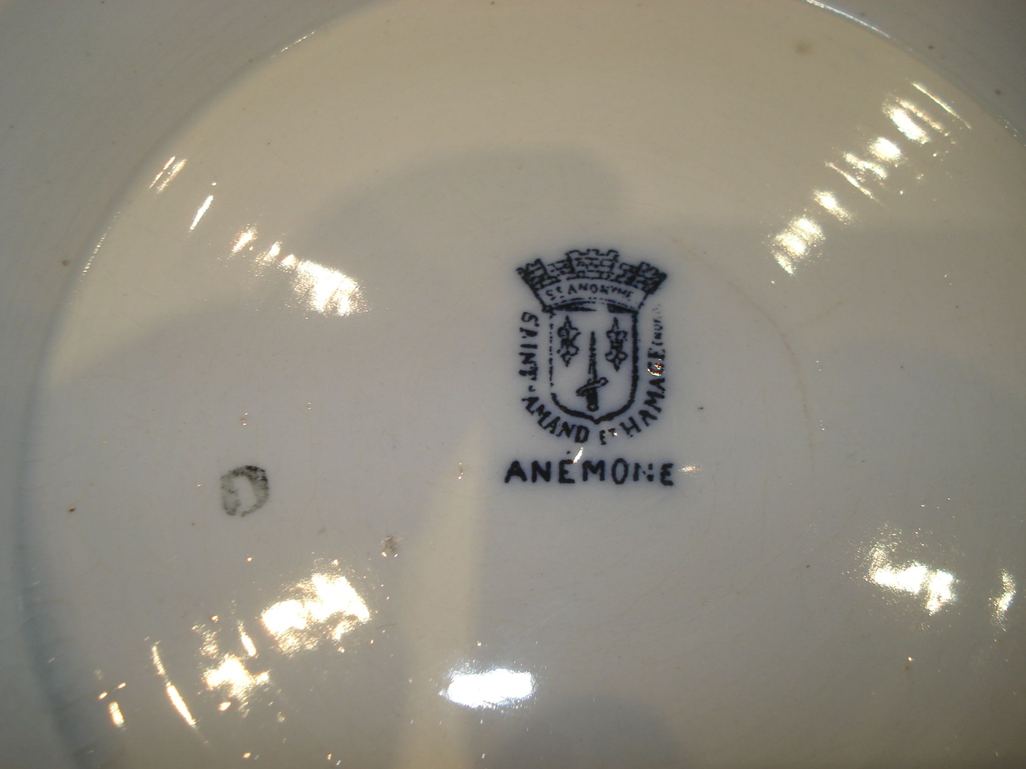 Nécessaire de toilette en faience, vintage 19°