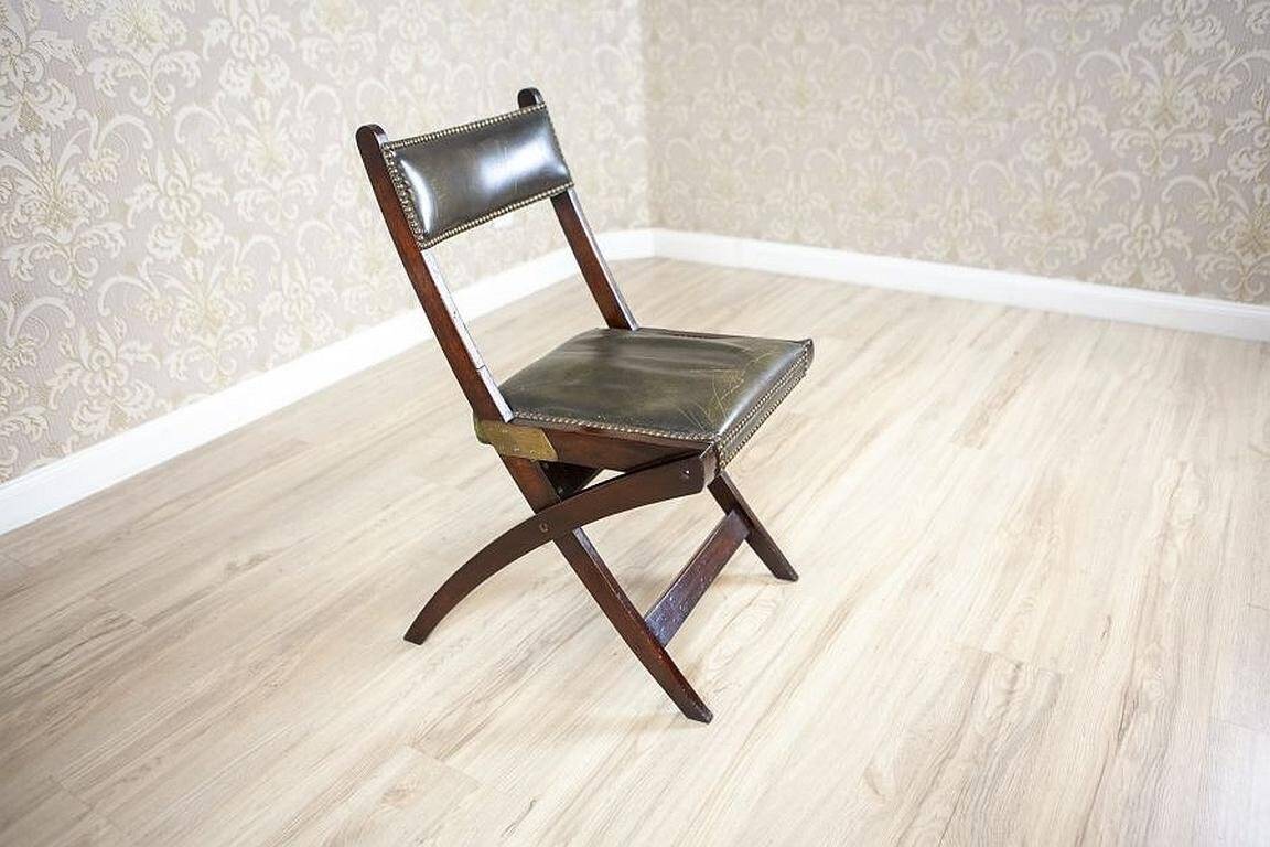 Vintage Walnut Folding Chair in Dark-Green Leather, 1950s