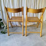 Paire de chaises pliantes cannées