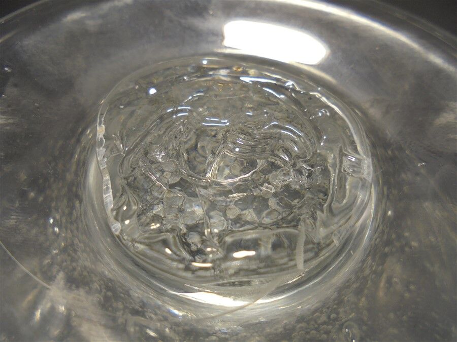 Glass paste cup