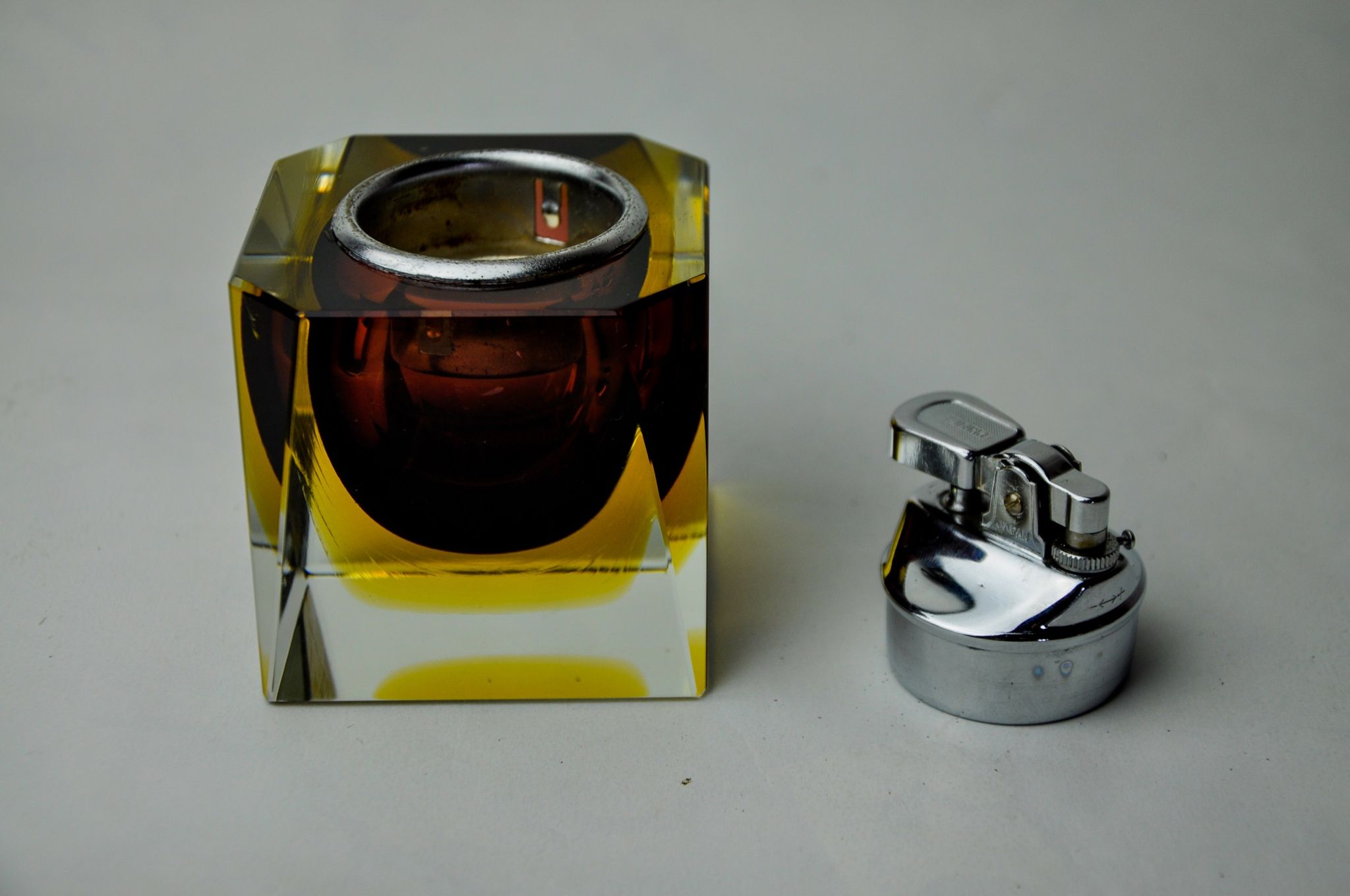 Red and yellow Sommerso lighter by Seguso, Murano glass, Italy, 970