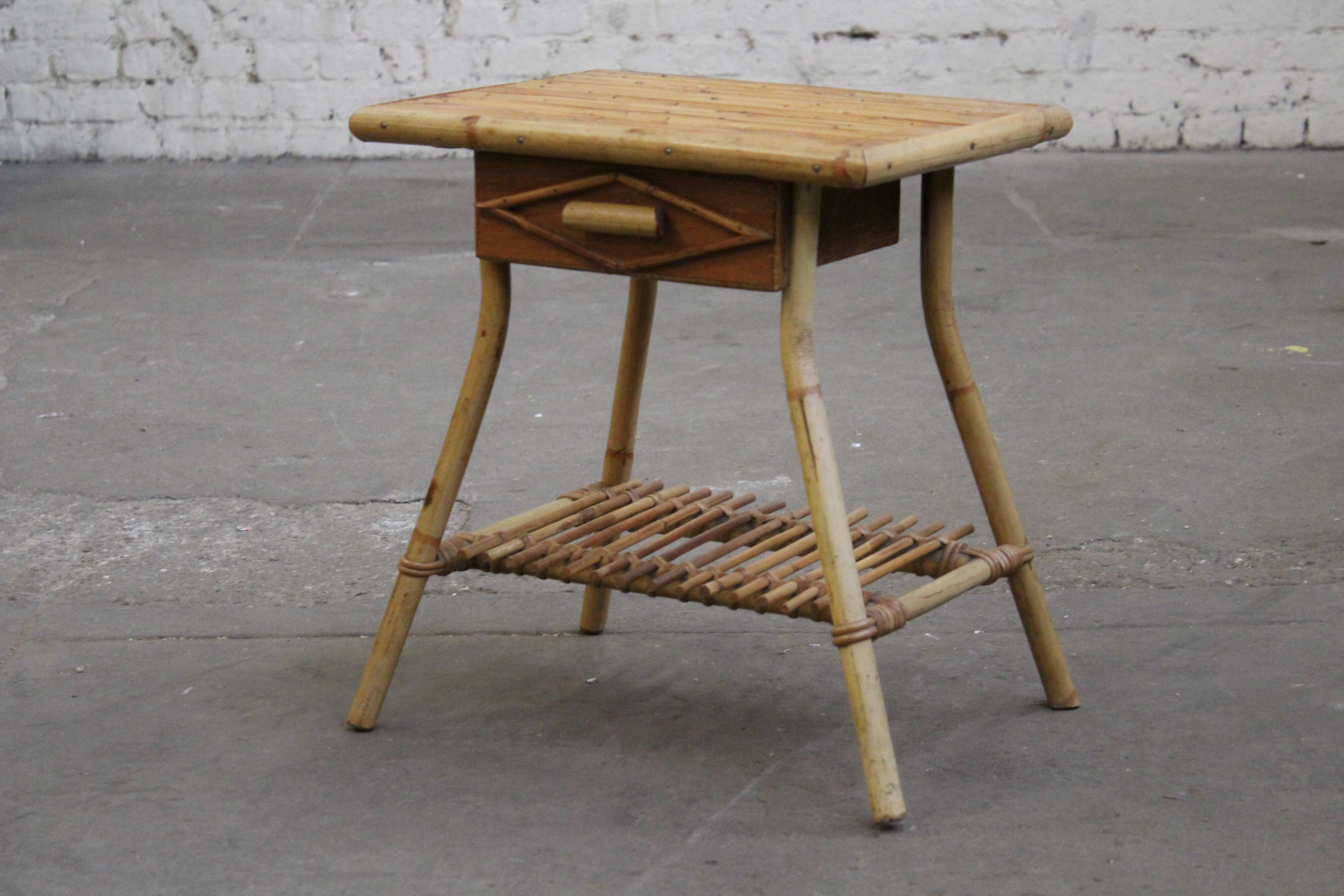 Chevet vintage enfant en rotin