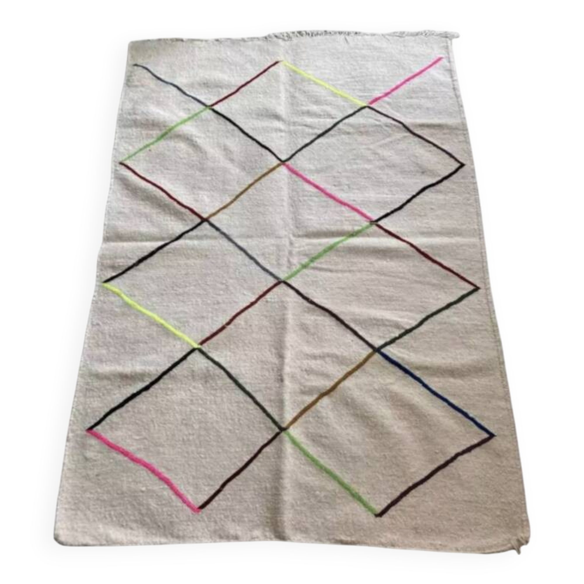 Moroccan diamond wool rug 140x100