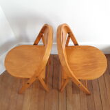 Lot of 2 folding chairs tunaet B751