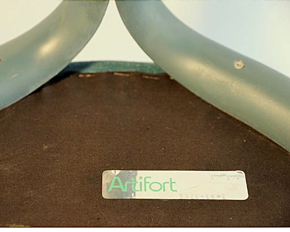 Artifort Model 320 in by Geoffrey Harcourt Side or Dining Room Chairs