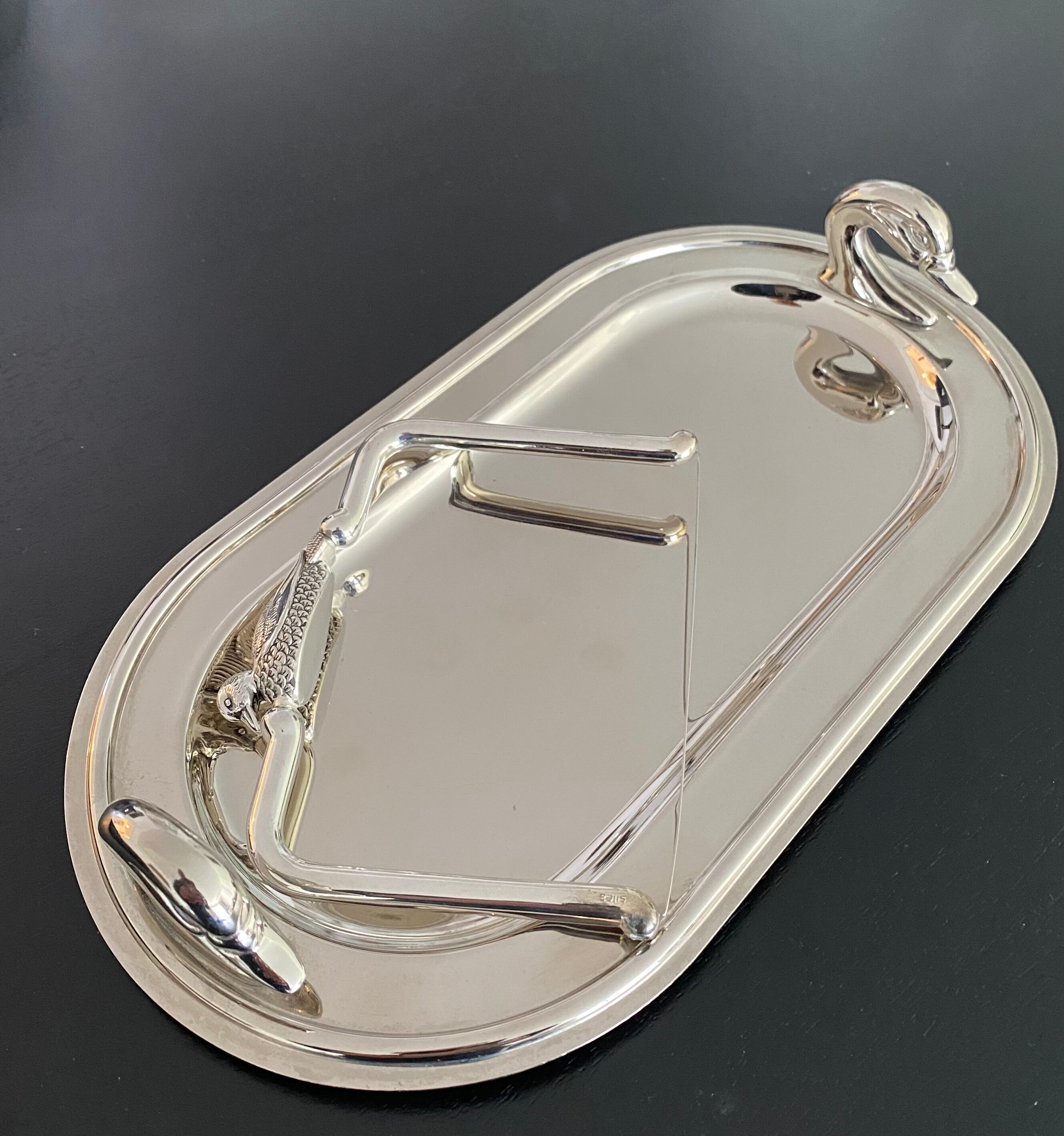 1 plateau à foie gras et son fil à couper