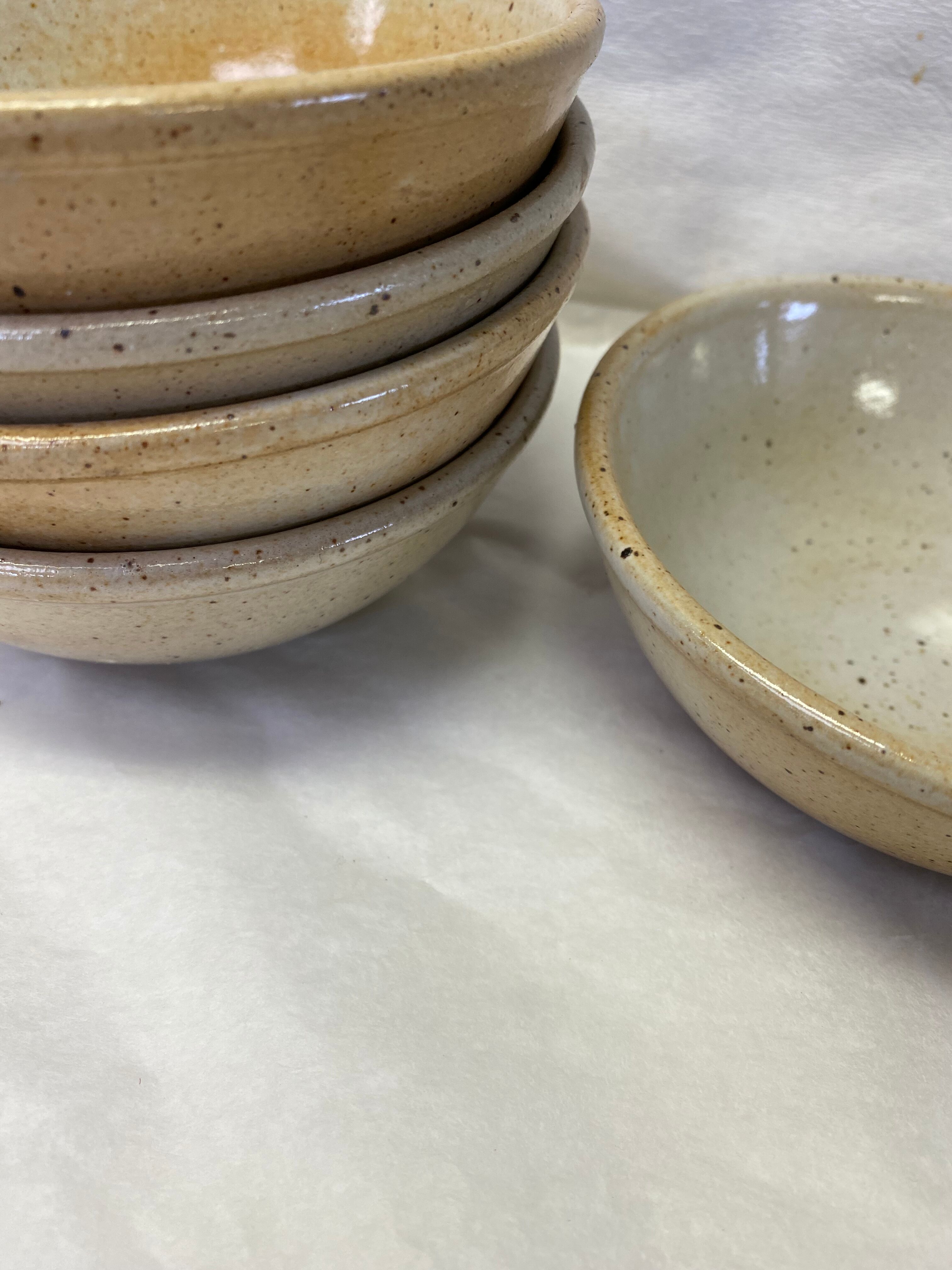 Set of 5 marsh sandstone bowls