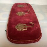 Baroque coat rack in garnet-burgundy velvet