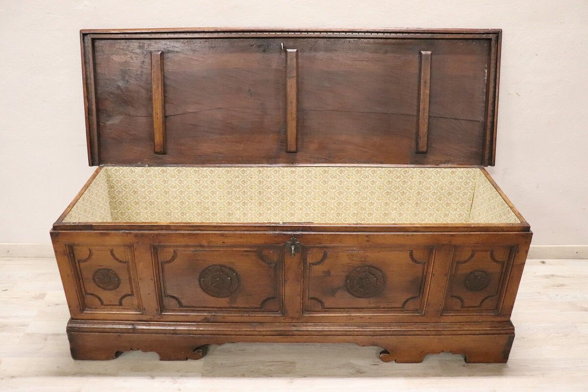 Antique Chest In Solid Walnut, Italy 18th Century