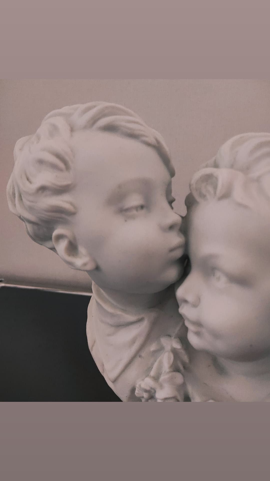 Sculpture en biscuit de Pierre Louis DETRIER XIX siècle