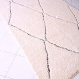 Handmade Moroccan Berber rug from the Atlas, size 1.4/2.6 m.