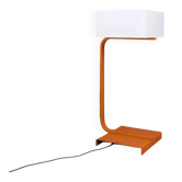 Lampe de sol en métal et acrylique orange italienne de l'ère spatiale vintage, années 1970