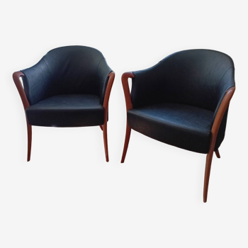 Pair of Umberto Asnago style leather and wood armchairs.