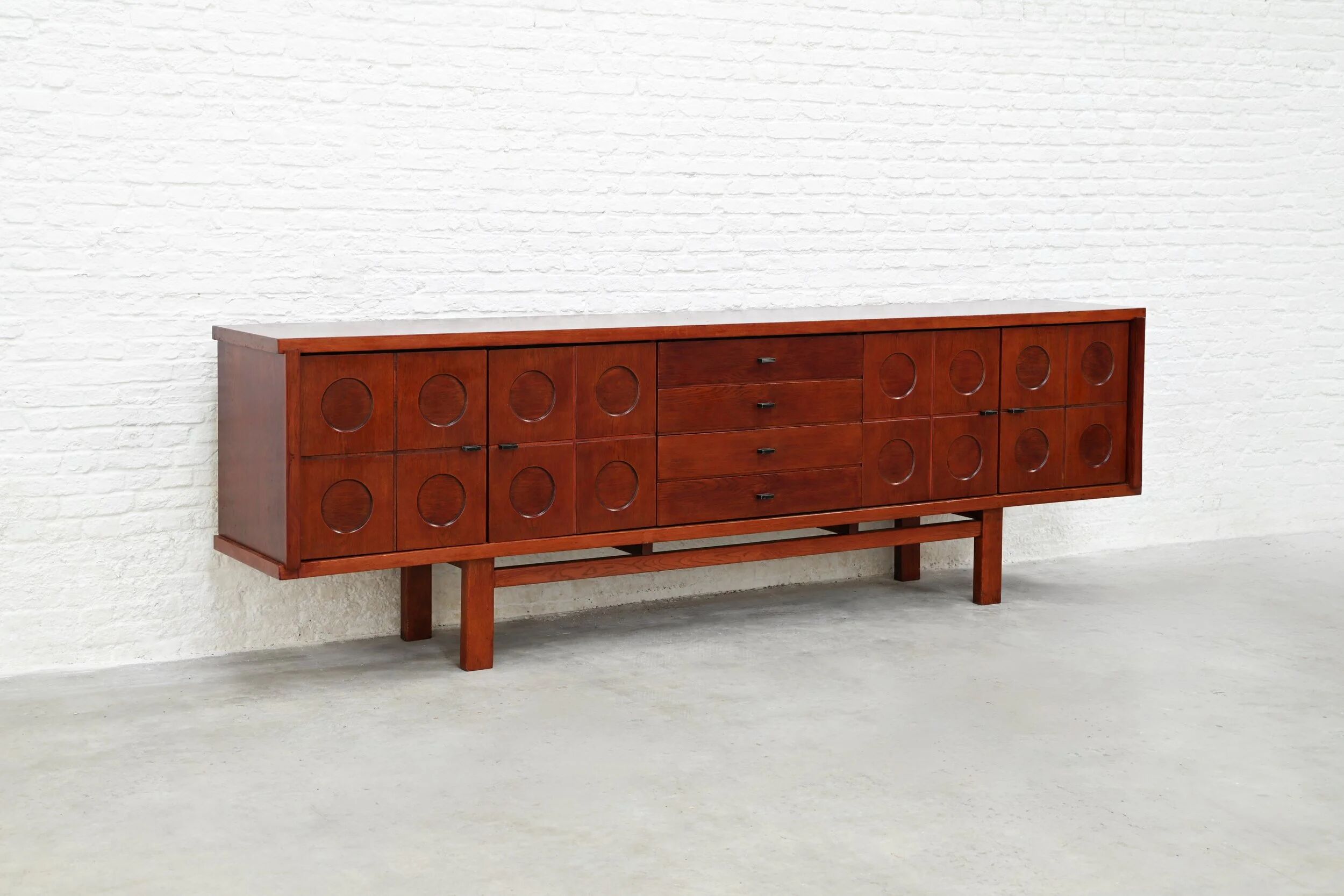 Brutalist oak sideboard, Belgium, 1970s