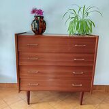 Scandinavian chest of drawers with 4 drawers