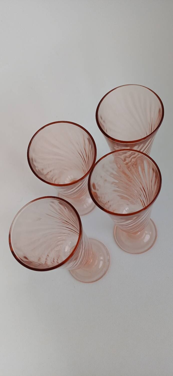 Pink glass flutes Rosaline