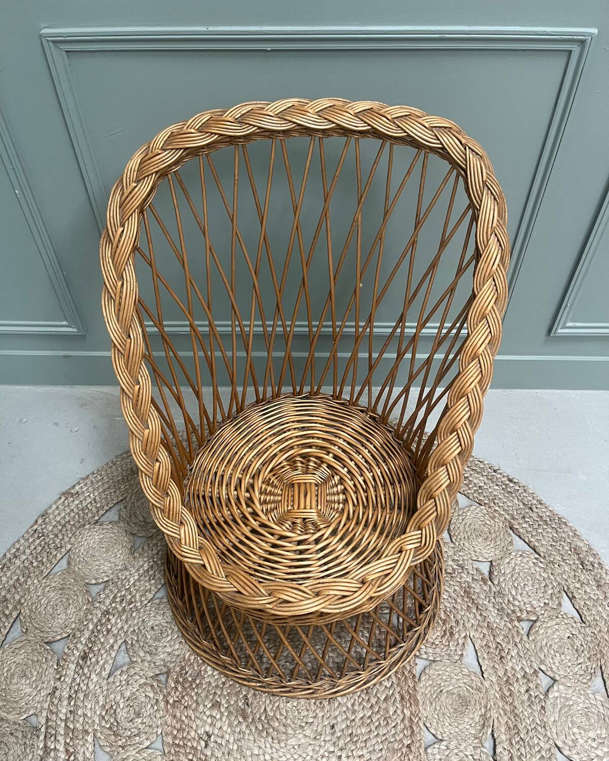 Fauteuil en rotin pour enfants