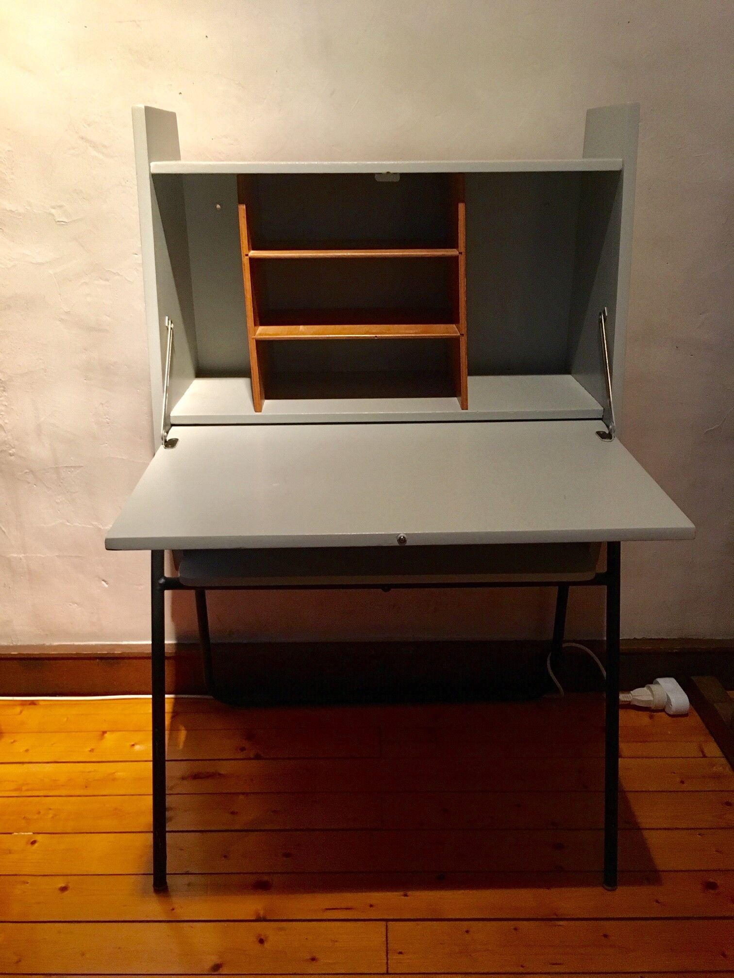 Bureau vintage
