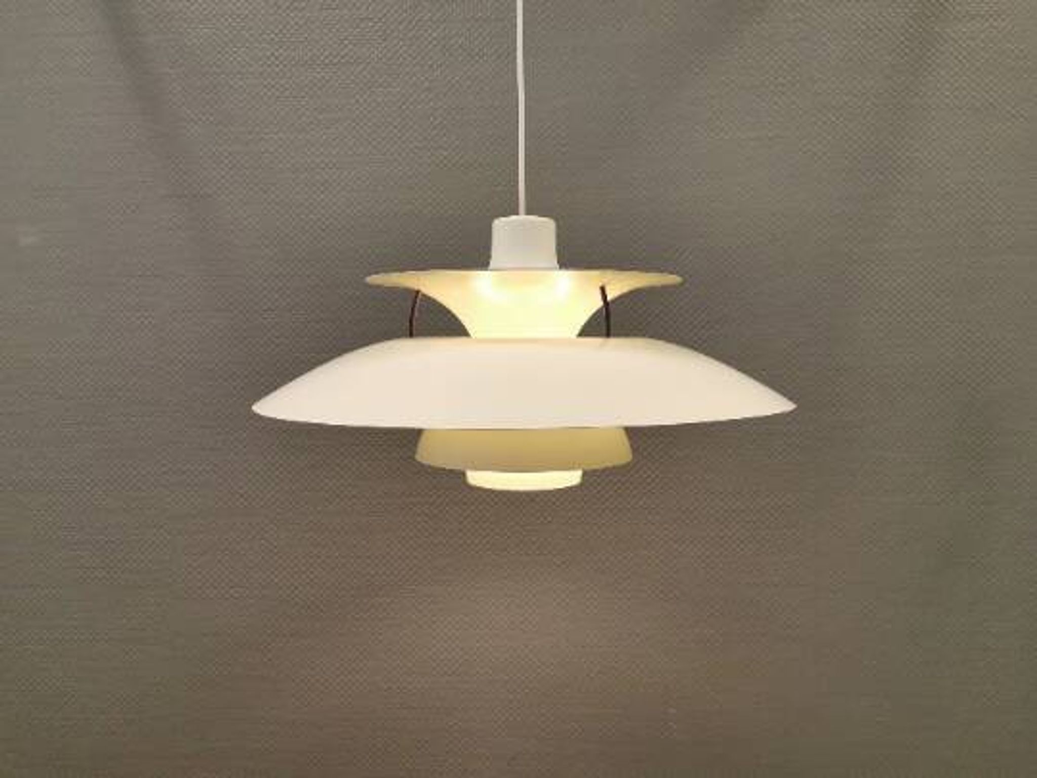 PH 5 hanging lamp, designed by lamp master Poul Henningsen (PH) and produced by  Louis Poulsen.