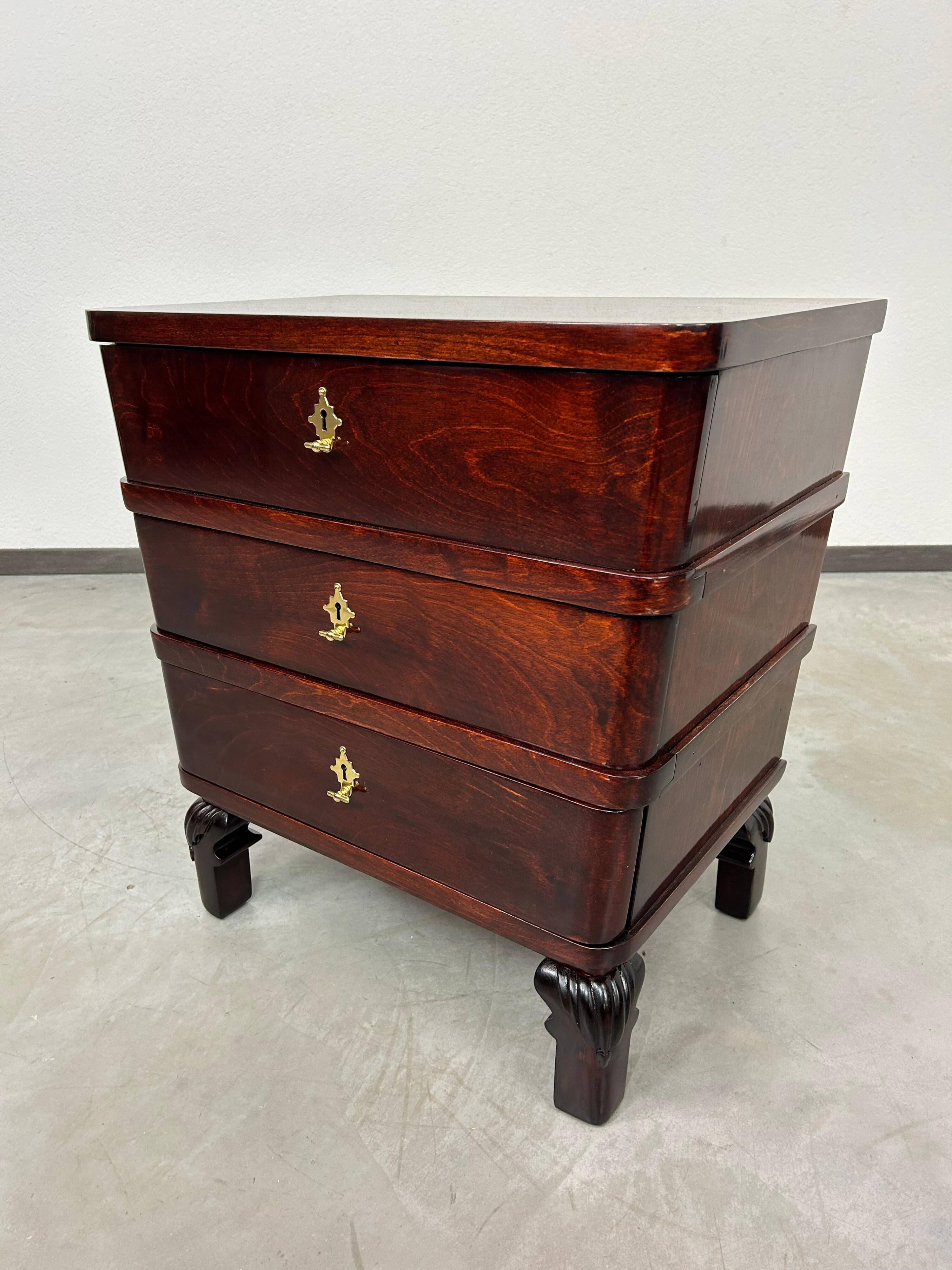 Small Art Deco cabinet attributed to Lajos Kozma.