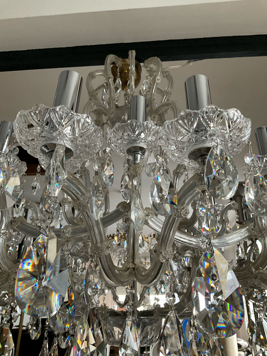 Chandelier 35 Murano glass lamps and crystal tassels D120cm