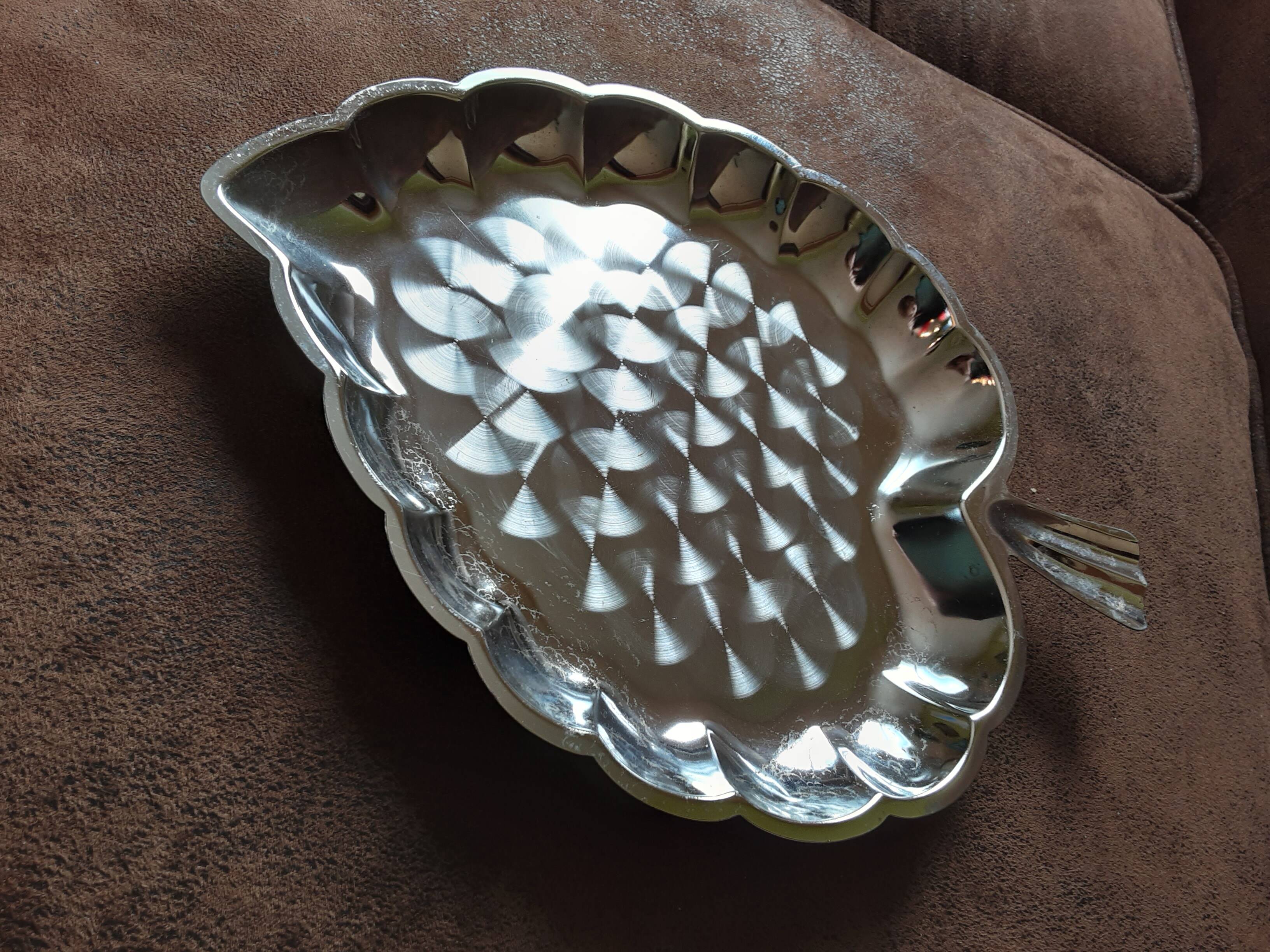Set of 2 small original stainless steel dishes