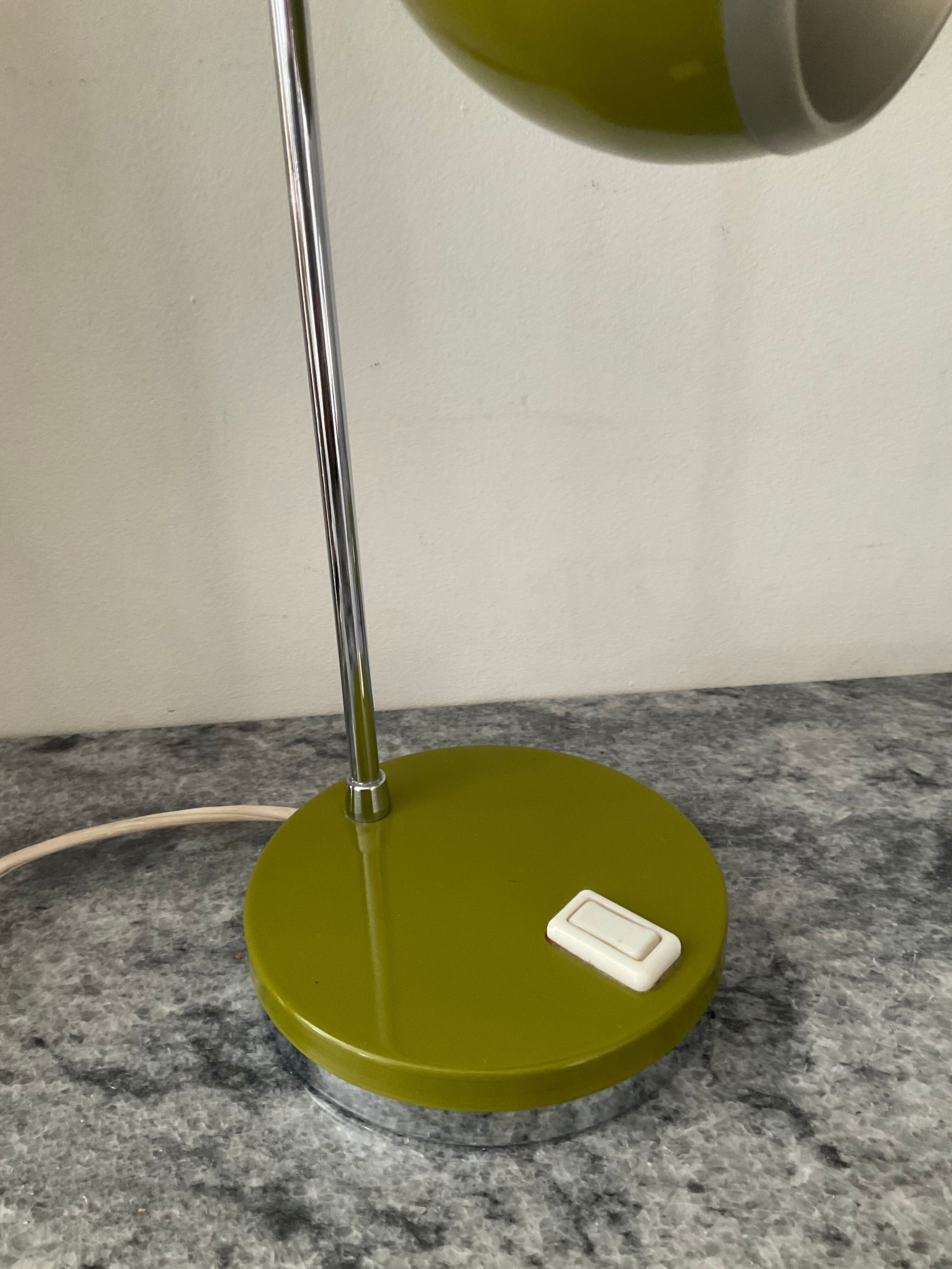 Paire de lampes EyeBall des années 70