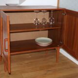 Teak sideboard with 2 doors
