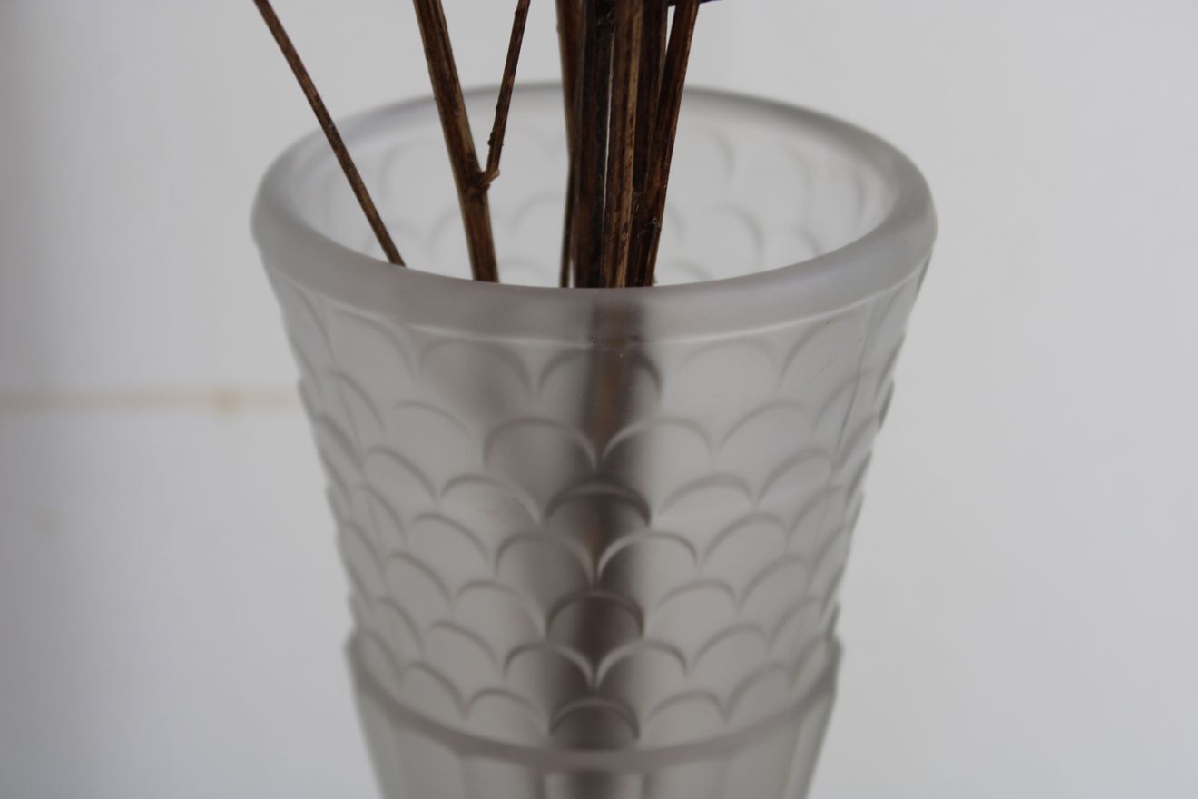 Glass vase