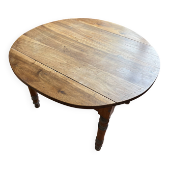 Extendable Solid Wood Table with 2 Drawers