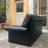 Vintage Italian sofa two places in black leather Italy 1980