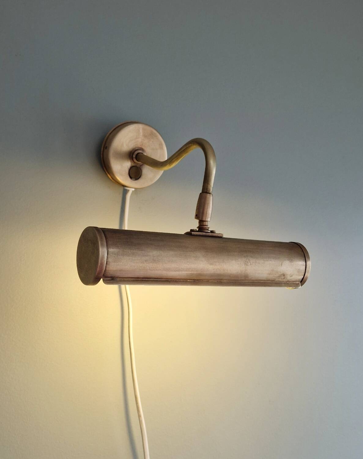 Vintage 80s brass picture light Ikea