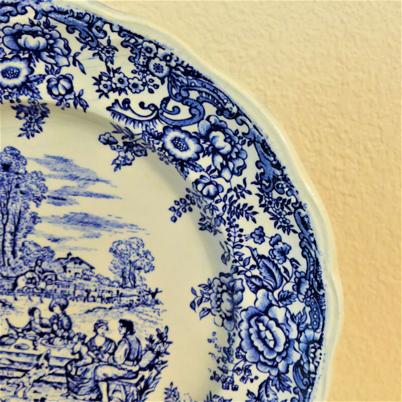 Five English porcelain style table plates