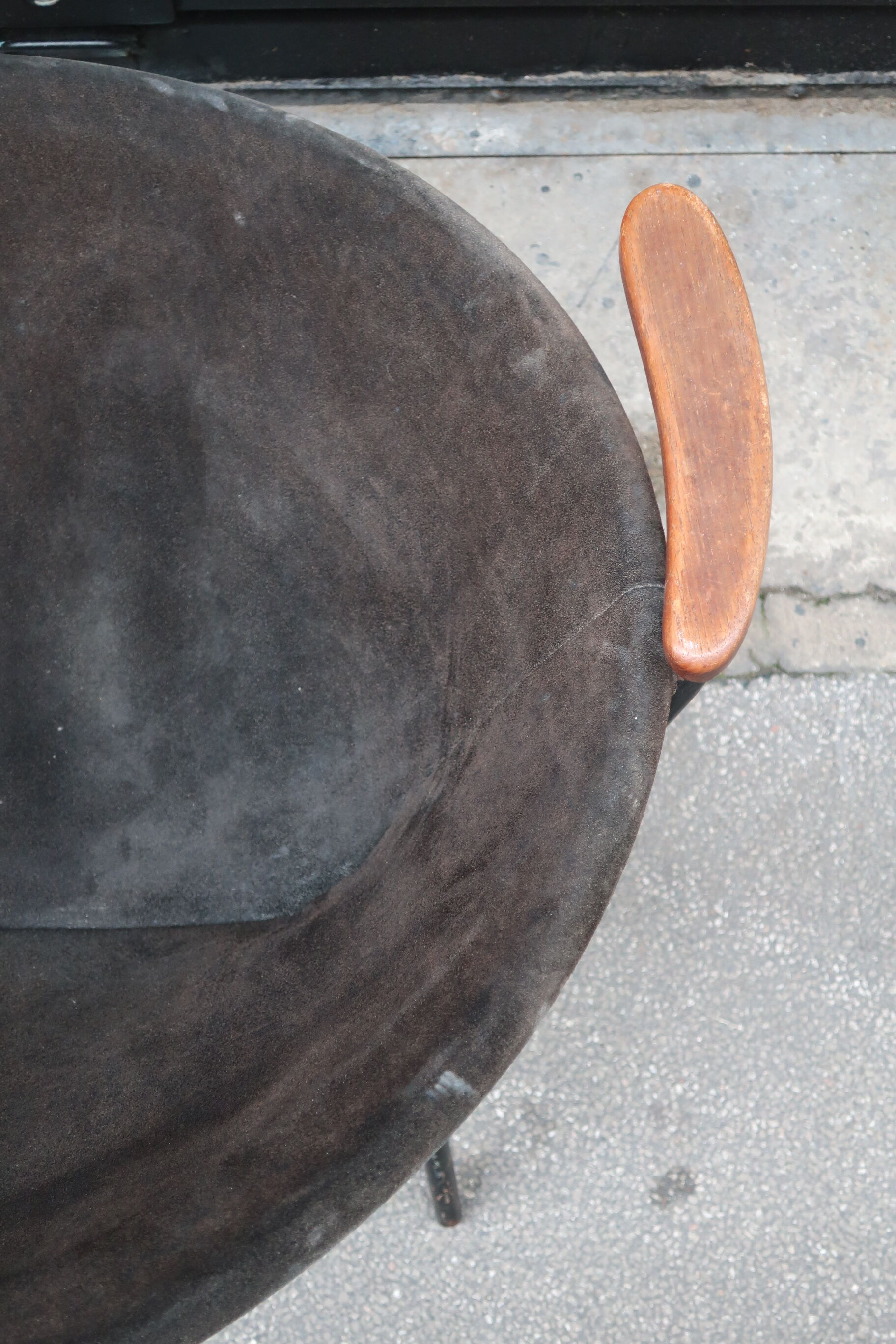50/60 balloon armchair design hans olsen