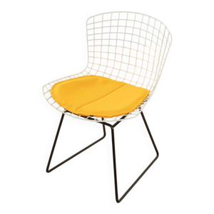 Chaise Bertoia, modèle