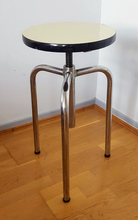 Tabouret formica à vis