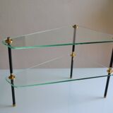 Side table made up of 2 triangular glass shelves