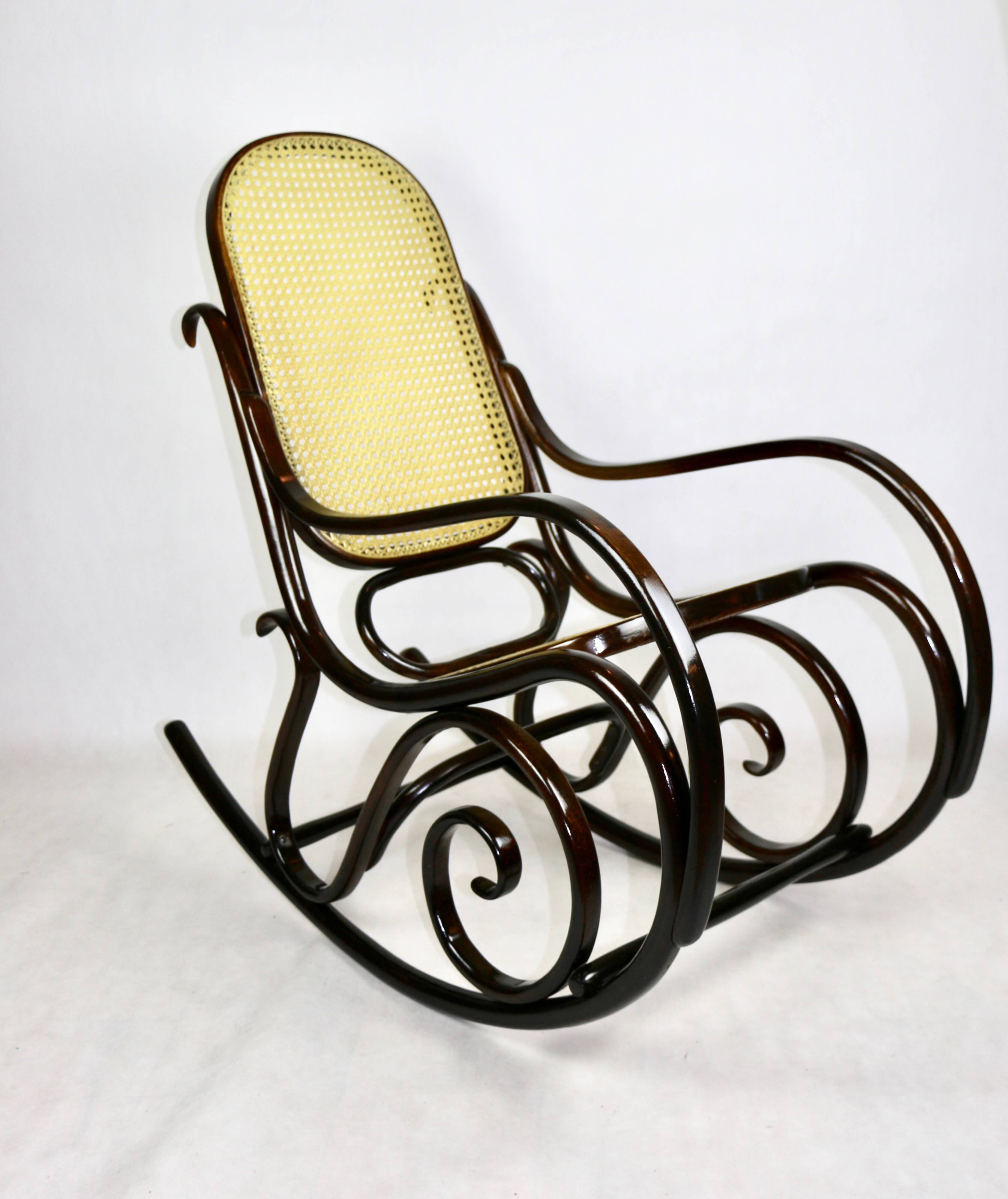 Vintage Brown Rocking Chair by Michael Thonet