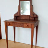 Art-deco hairdresser