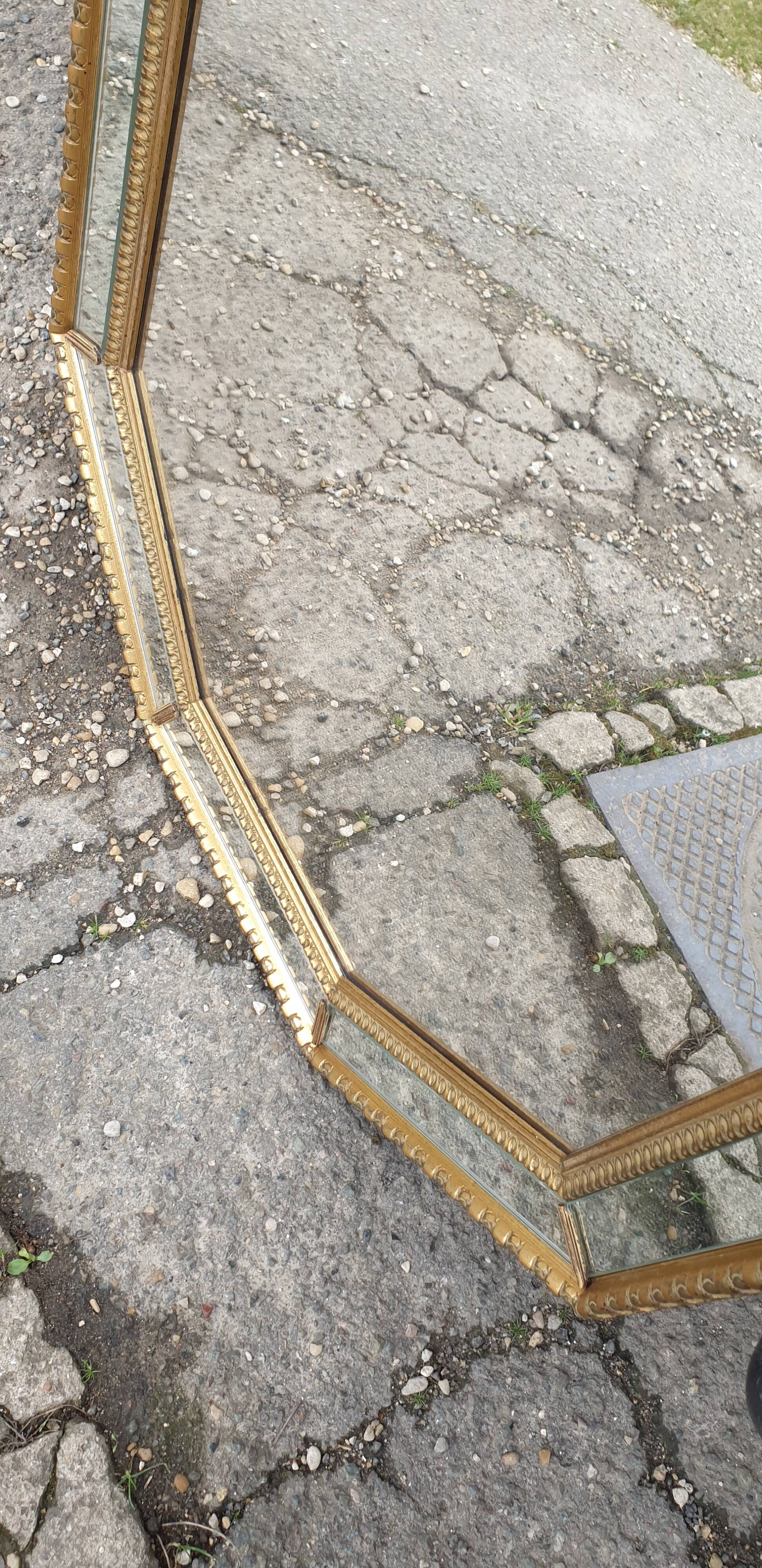Miroir octogonal