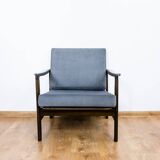 Fauteuil B-7522 par Zenon Bączyk