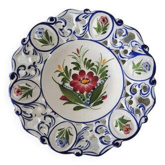 Earthenware plate