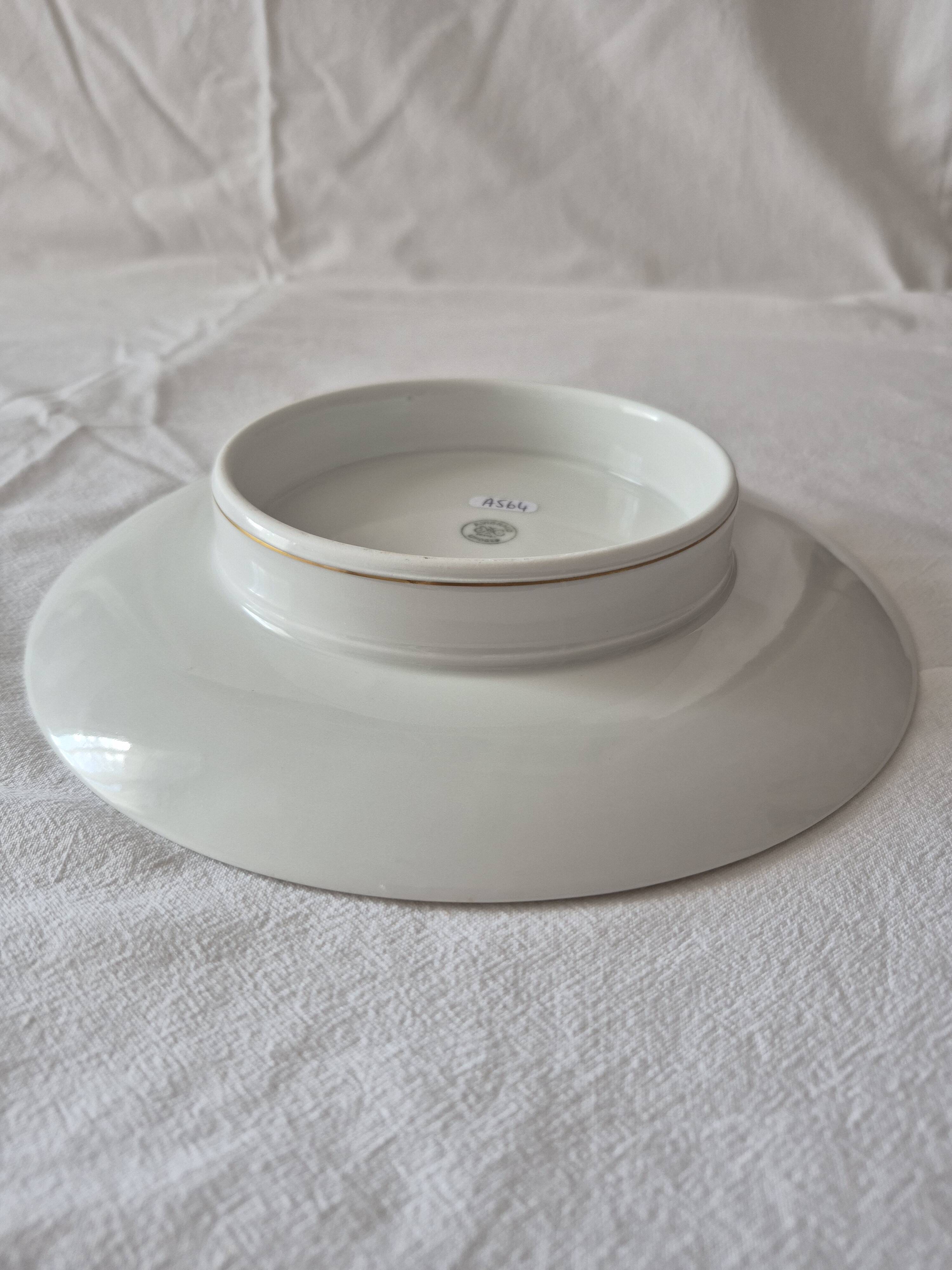 Dish on pedestal, Limoges porcelain, Albert Vignaud manufacture A564