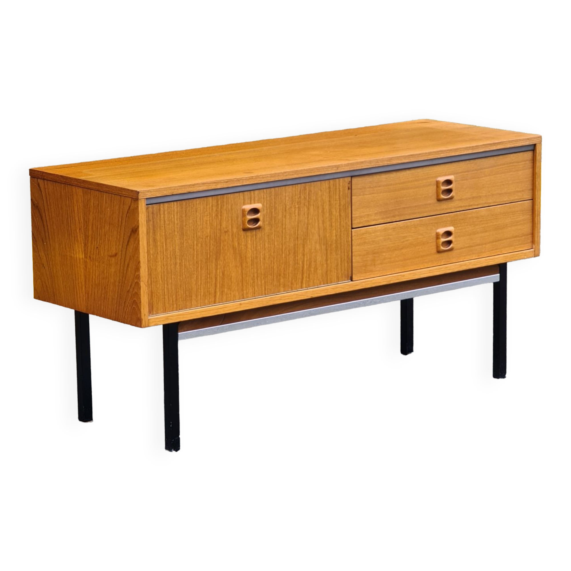Vintage scandinavian tv sideboard