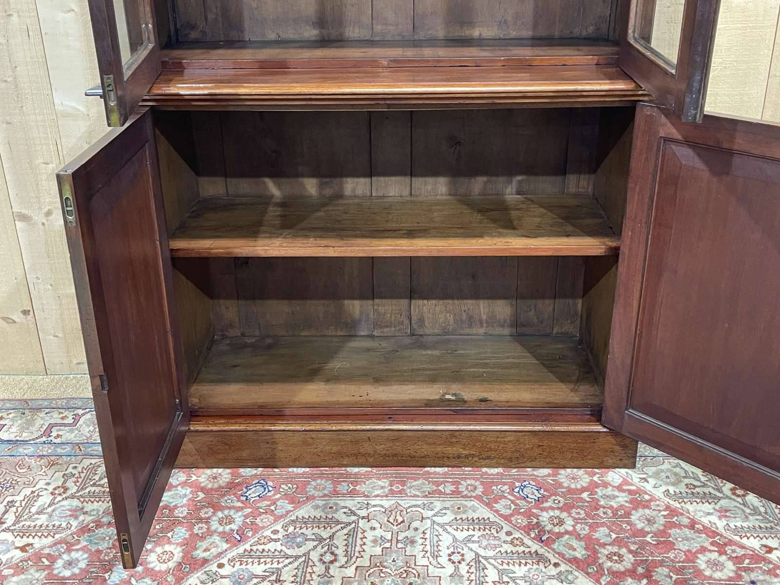 19th century Victorian 2-body bookcase in mahogany