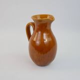 Pichet jaune ocre en céramique signé Félix Céram Vallauris circa 1960